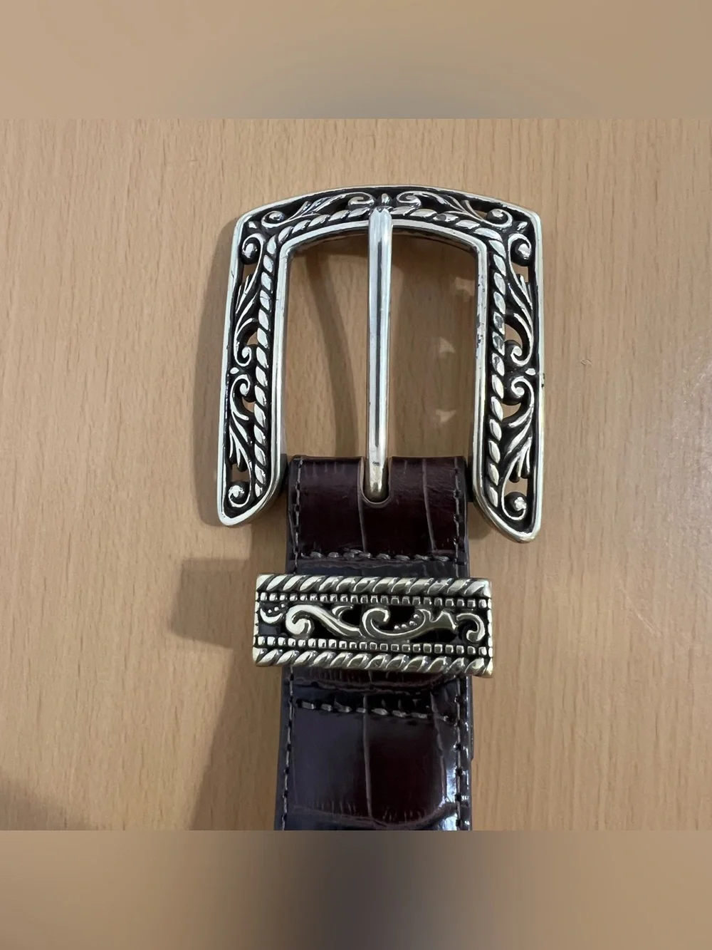 Brighton Classic Brown Croc-Embossed Leather Belt Ornate Silver Buckle 34/Large